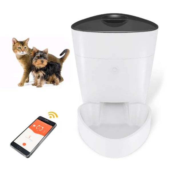 Smart Pet Feeder with Voice Recording